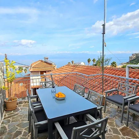 Charites: Terrace With Seaview - 100M To The Beach Koroni  Exterior photo