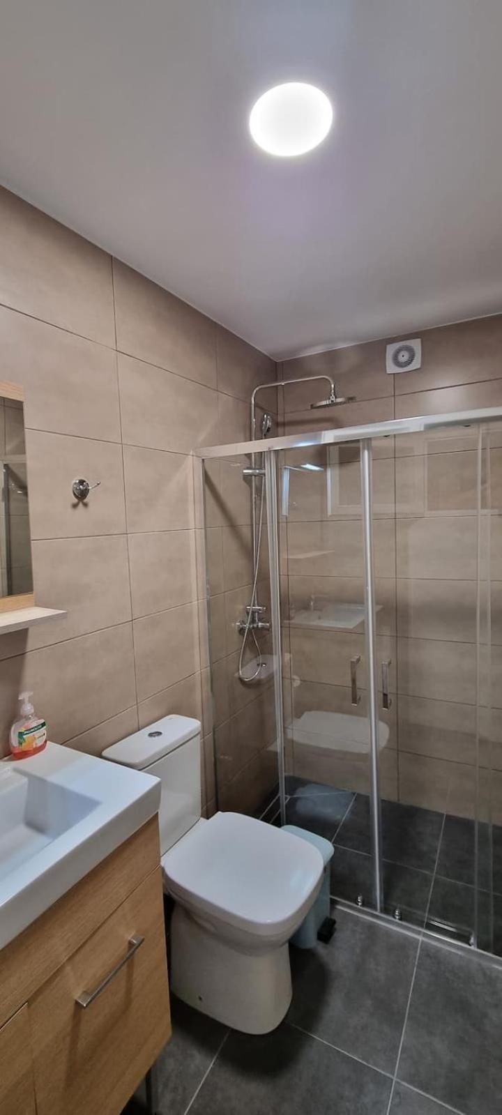 Apartmán Charites: Terrace With Seaview - 100m To The Koróni