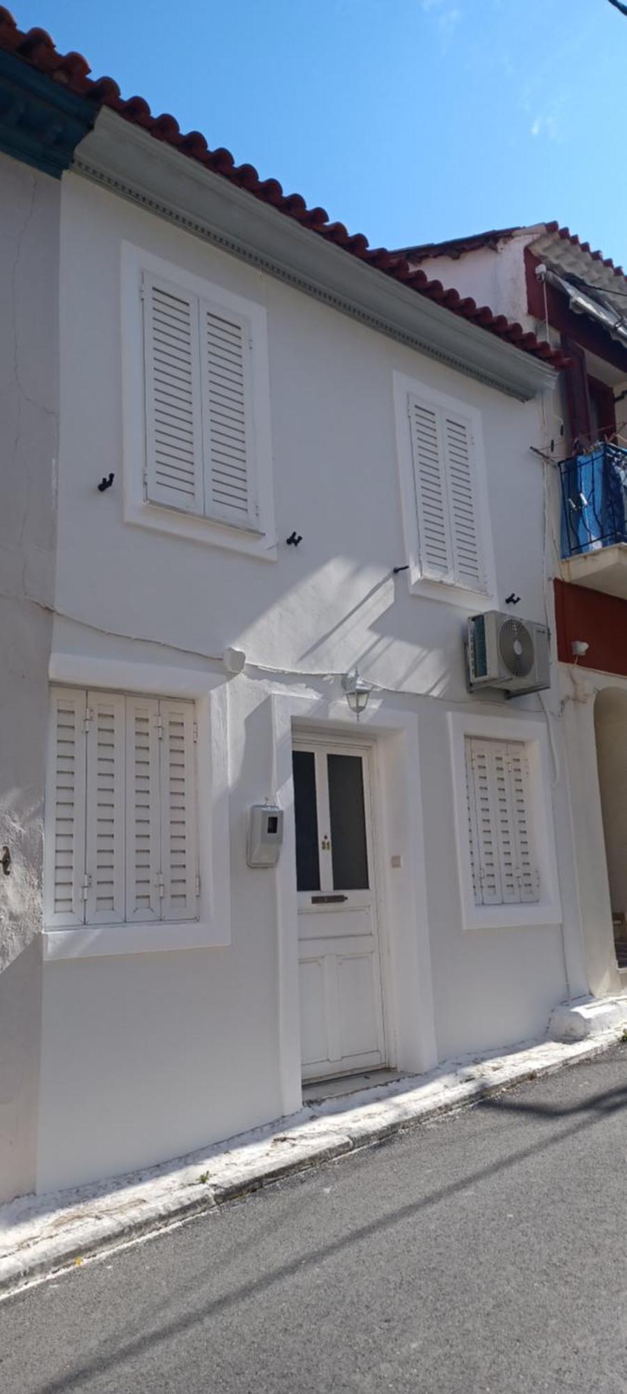 Charites: Terrace With Seaview - 100m To The Apartment Koroni (Messinia)